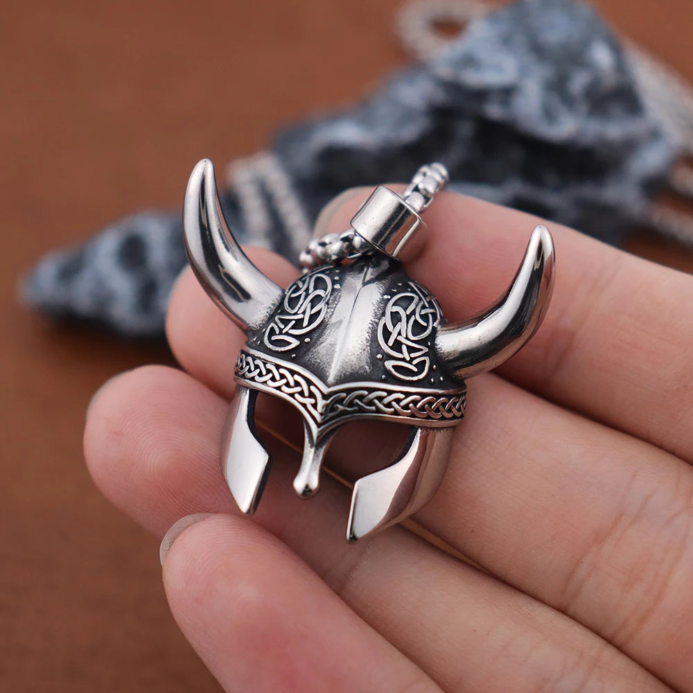 Vintage Viking Pirate Mask Pendants Chain for Men Gift Scandinavian Necklace Jewelry Stainless Steel Nordic Celtic Knot Amulet