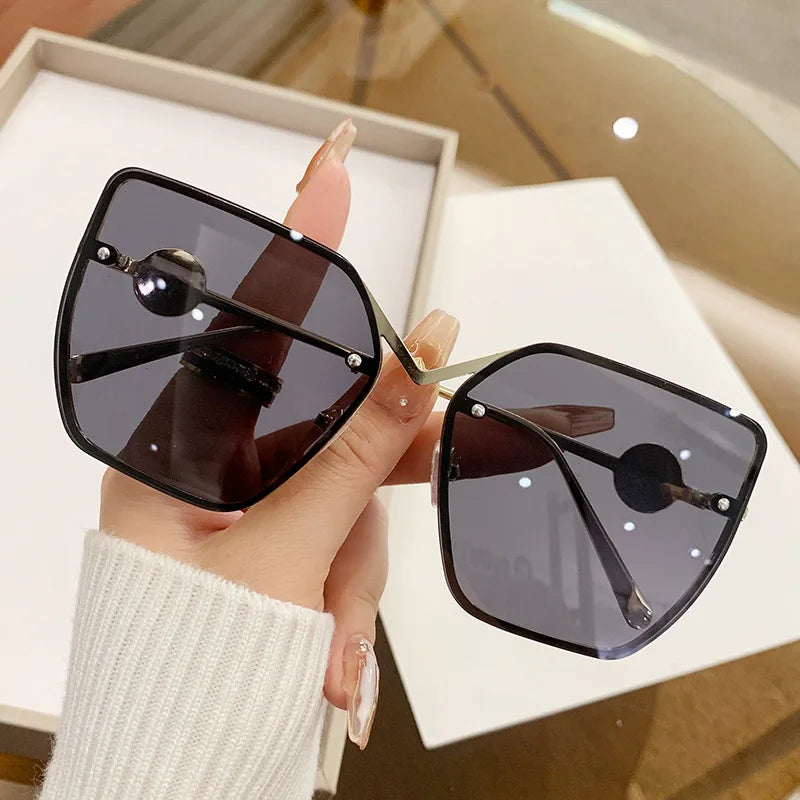 2024 New Rimless Cut Edge Sunglasses For Women Sunscreen Pearl Frame Retro Uv Protection High-grade Sunglasses