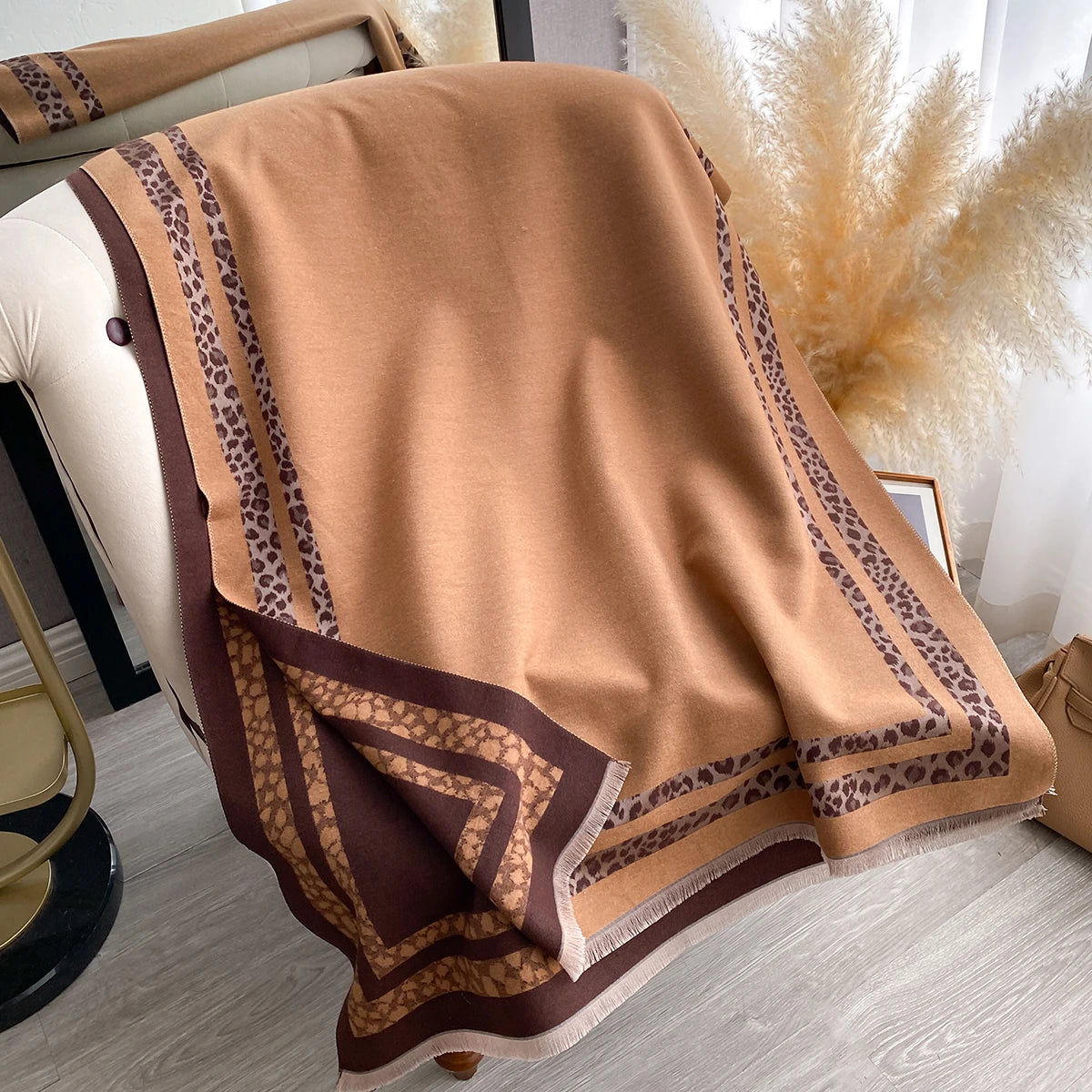 Women Winter Warm Luxury Imitation Cashmere Scarves Solid color Fashion Shawl Wrap Ladies Blanket Foulard Pashmina Bandana Scraf