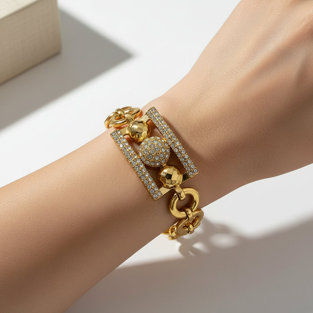 Dubai 18K Gold Plated Luxury Jewelry Set – Rhinestone Necklace, Bracelet, Earrings & Ring