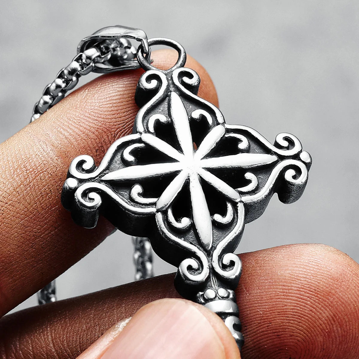 Vintage Men's Key Pendant & Necklace 316L Stainless Steel