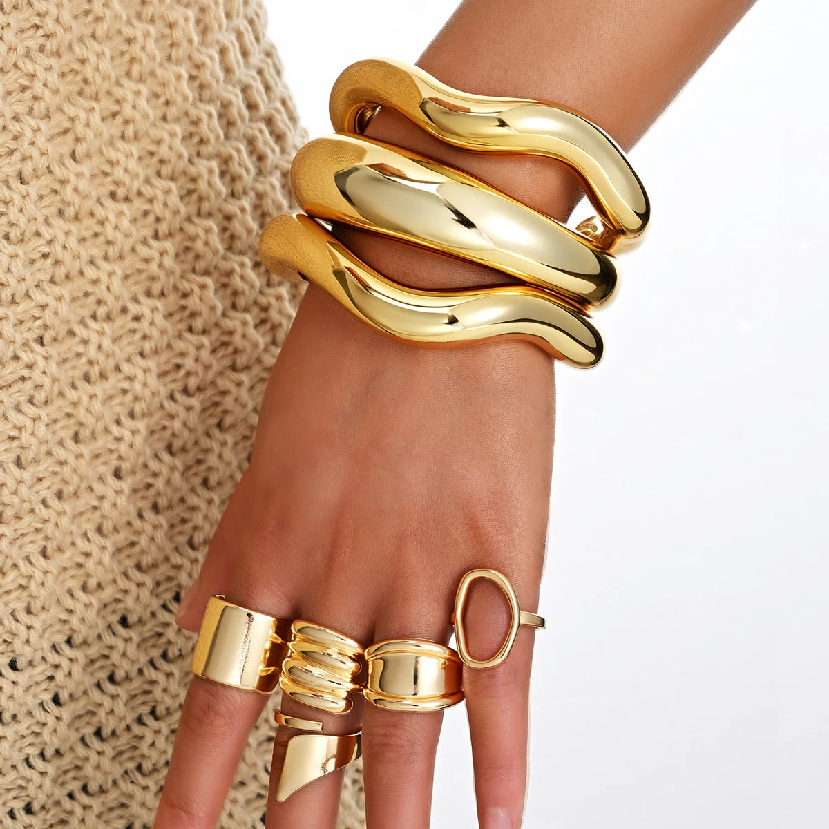 8 Pcs Vintage Chunky Gold Plated Jewelry Set for Women Geometric Stack Bangle Bracelets and Ring Set Statement Jewelry Gift 2026