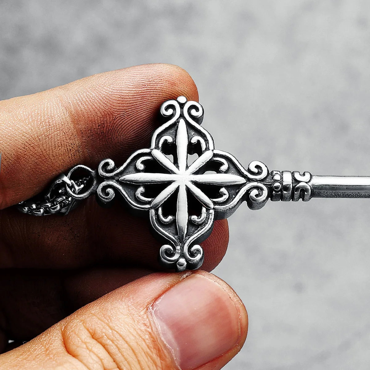 Vintage Men's Key Pendant & Necklace 316L Stainless Steel