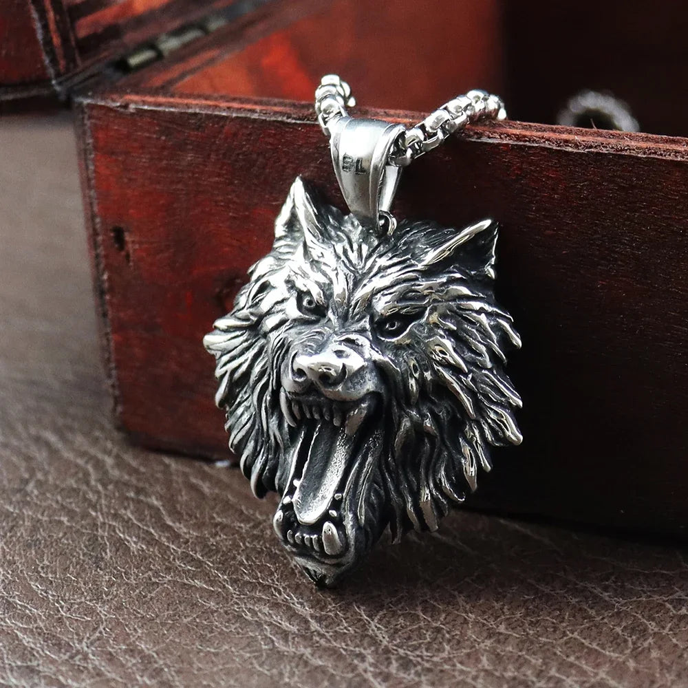 New Fashion Domineering Lion Necklaces Stylish man Stainless Steel Animal Pendant Punk Biker Amulet Gifts Accessories Jewelry