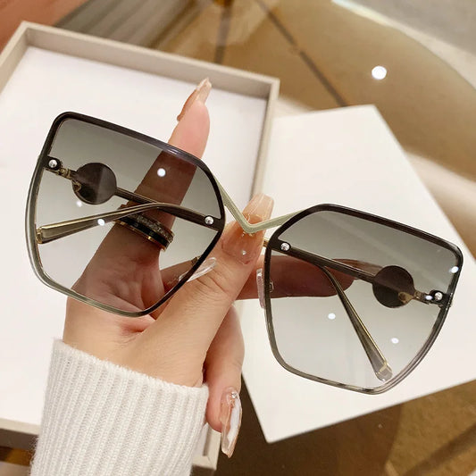 2024 New Rimless Cut Edge Sunglasses For Women Sunscreen Pearl Frame Retro Uv Protection High-grade Sunglasses