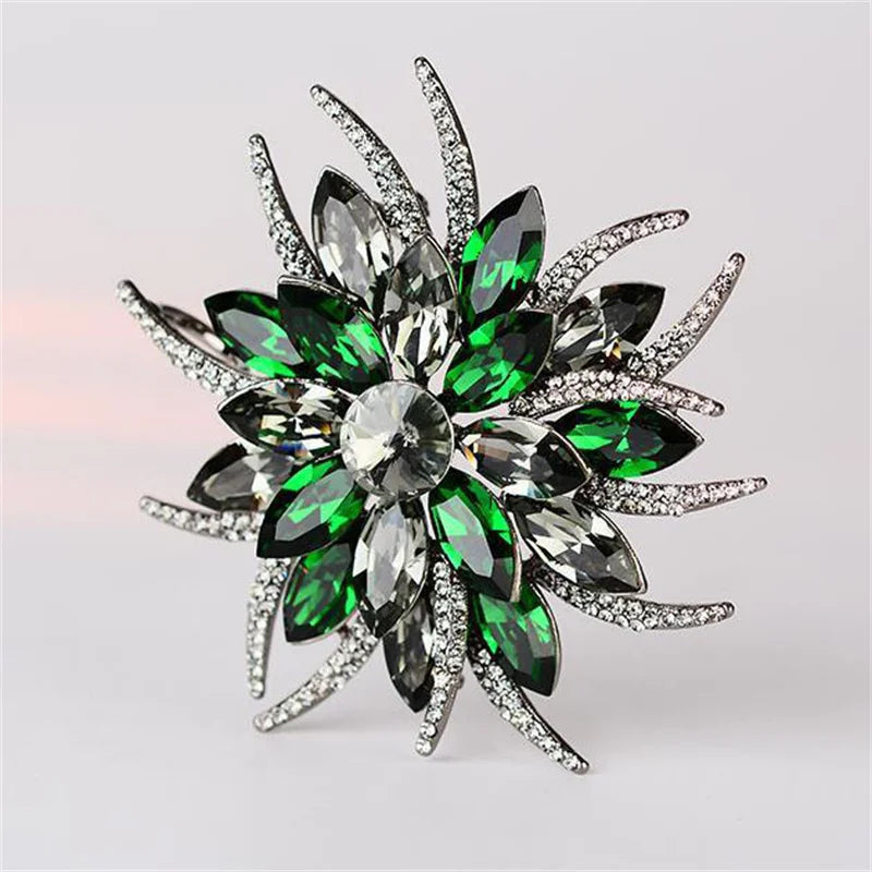 Women's Luxury Crystal Sunflower Brooch – Statement Lapel Pin