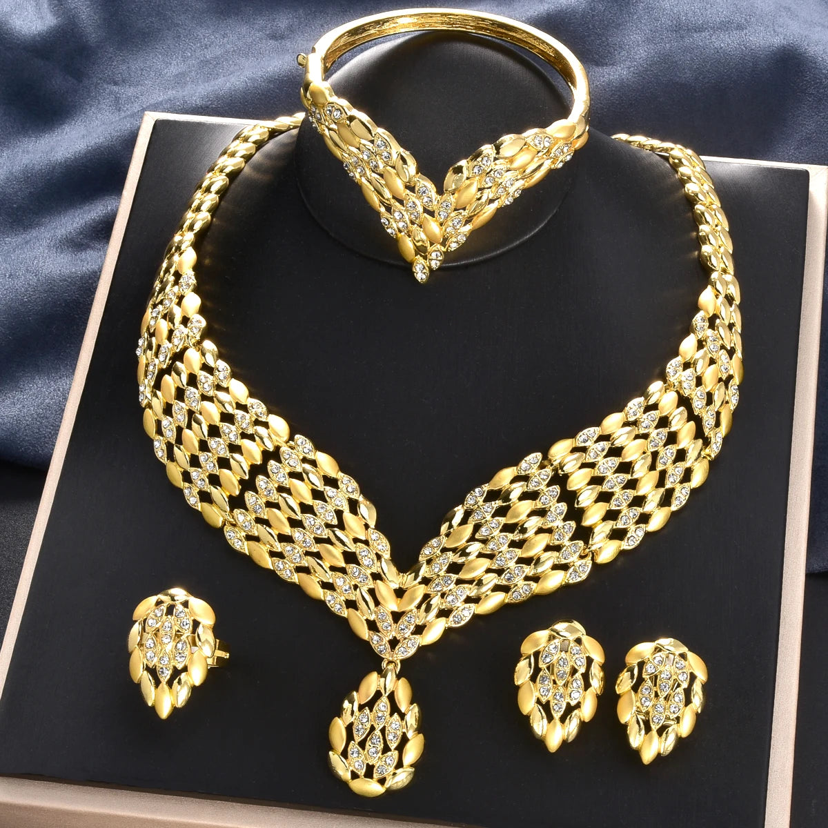 Luxury Gold-Plated 5-Piece Statement Jewelry Set – Necklace, Bracelet, Ring & Earrings