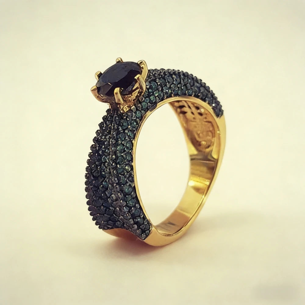 Luxury Gold & Black Stone Pavé Bridal Ring Set for Women