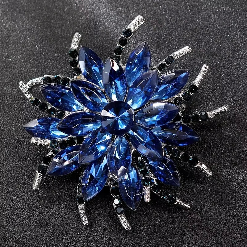 Women's Luxury Crystal Sunflower Brooch – Statement Lapel Pin