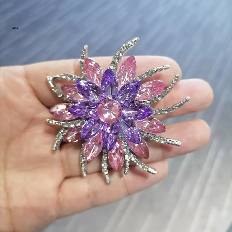 Women's Luxury Crystal Sunflower Brooch – Statement Lapel Pin