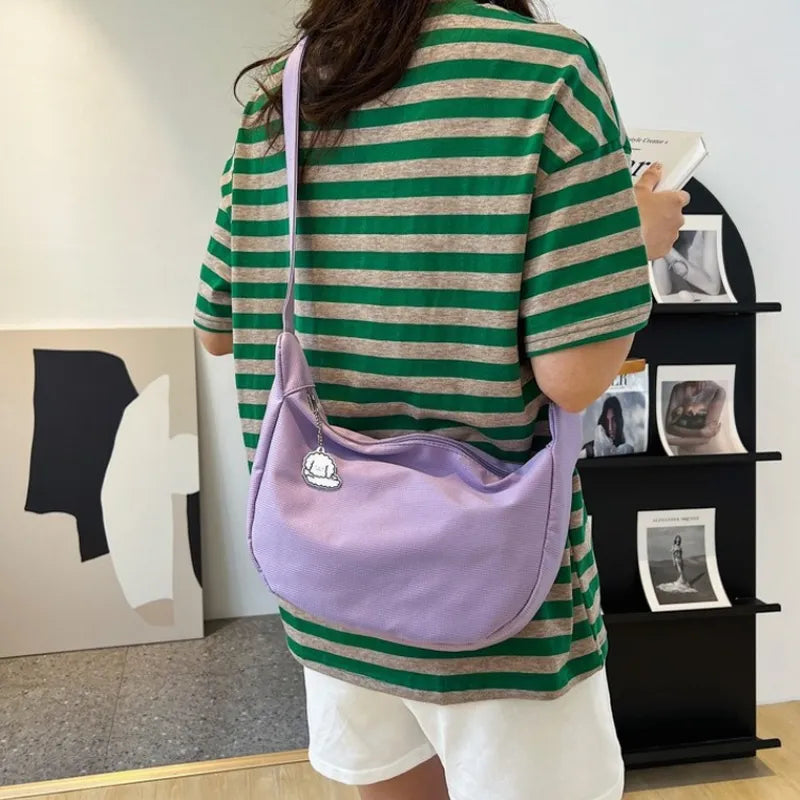 Basic solid color shoulder bag