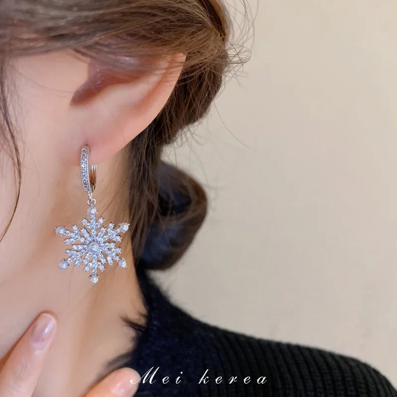 Silver Needle Zirconia Snowflake Pearl Drop Earrings For Women Christmas New Year Jewelry Earrings Gifts Party